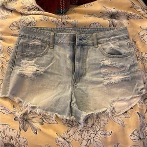 American eagle high waist distressed short size 14
